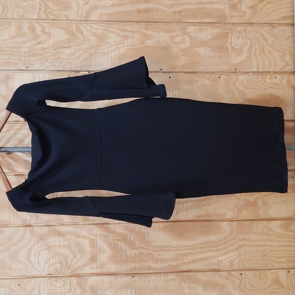 Stylestalker NWT Wylie Black Off Shoulder Bell Sleeve Evening Midi Dress… - Picture 2 of 8